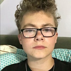 Meet your Posher, Bradley